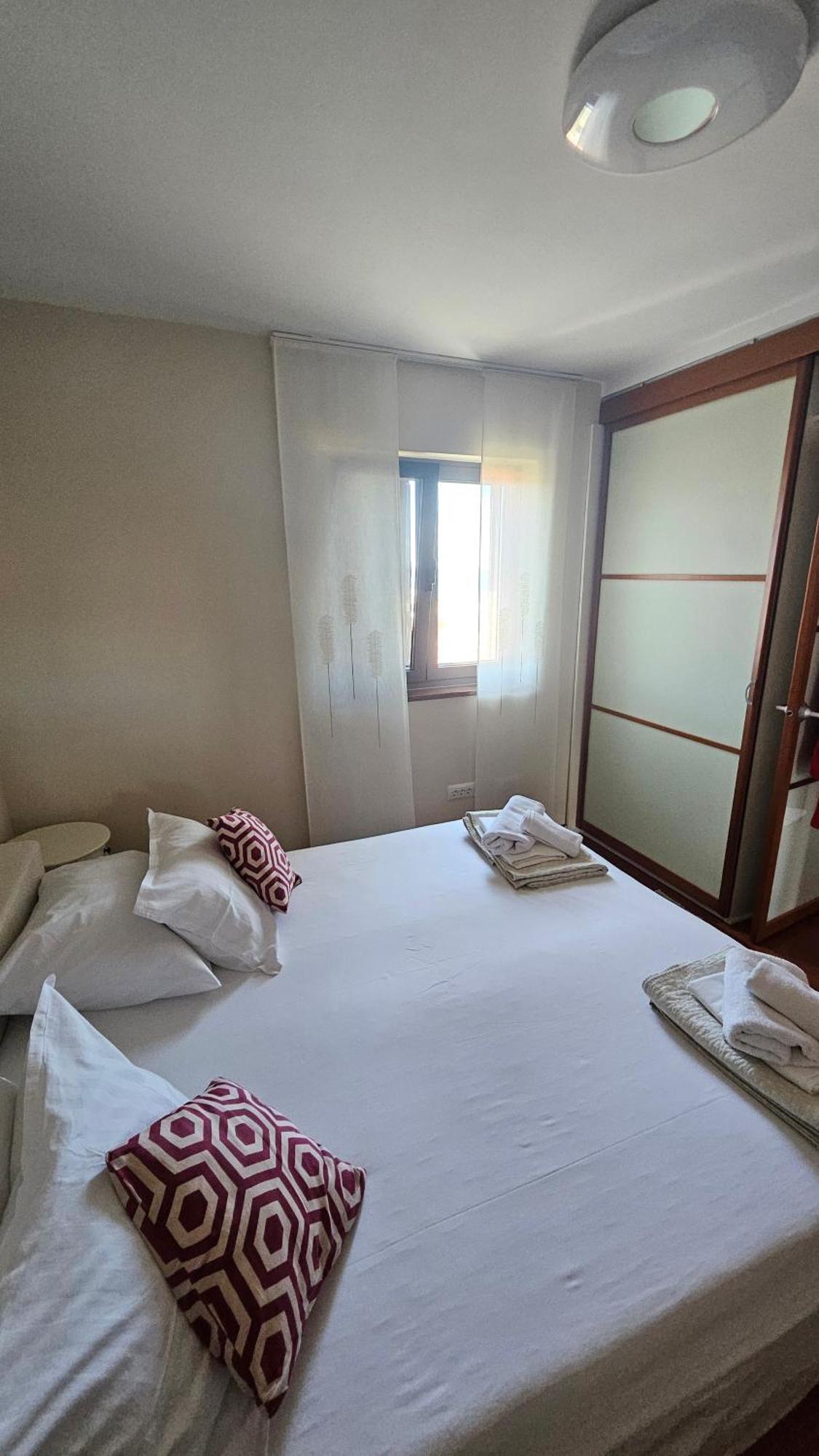 Apartments Luana With Private Jacuzzi Zadar Exteriör bild